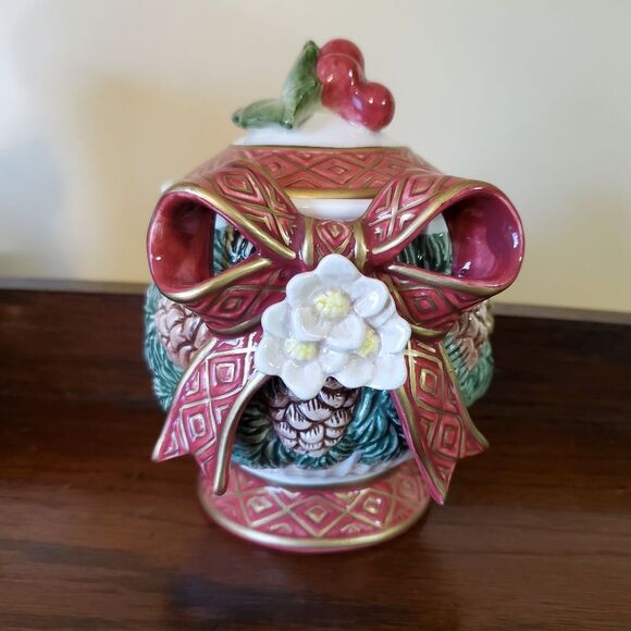 Fitz and Floyd Christmas Rose Hand Painted Tea Set 1995 - Picture 4 of 15